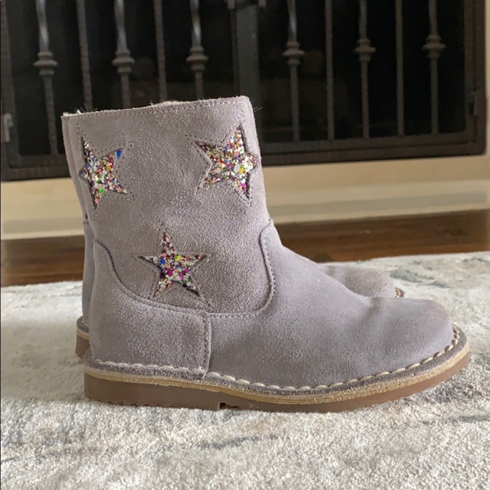 Mini Boden girls suede boots
